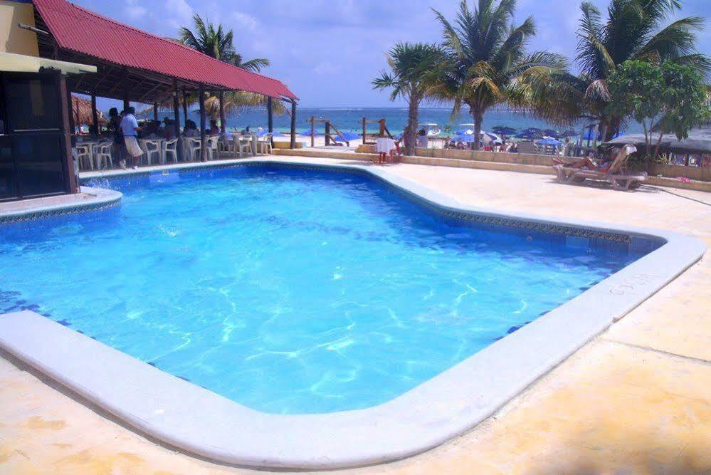 Cielo Beach Hotel Puerto Morelos Buitenkant foto